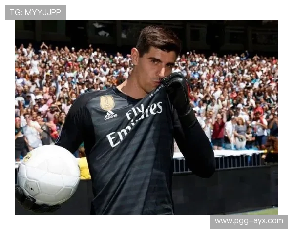 解析库尔图瓦:这位比利时门将如何定义现代足坛的守门艺术?