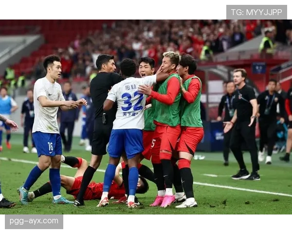 上海海港强势领跑中超，新赛季再展霸主雄风