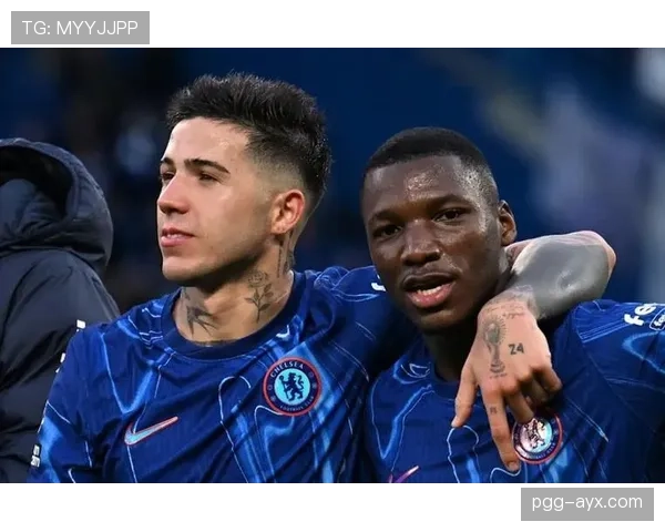 恩佐 vs 凯塞多：切尔西中场分工的真实逻辑