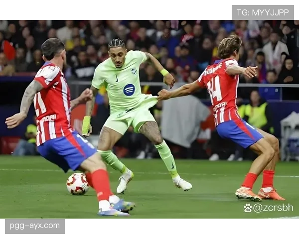 拉菲尼亚与罗德里戈：巴西队右边锋位置竞争差距解析